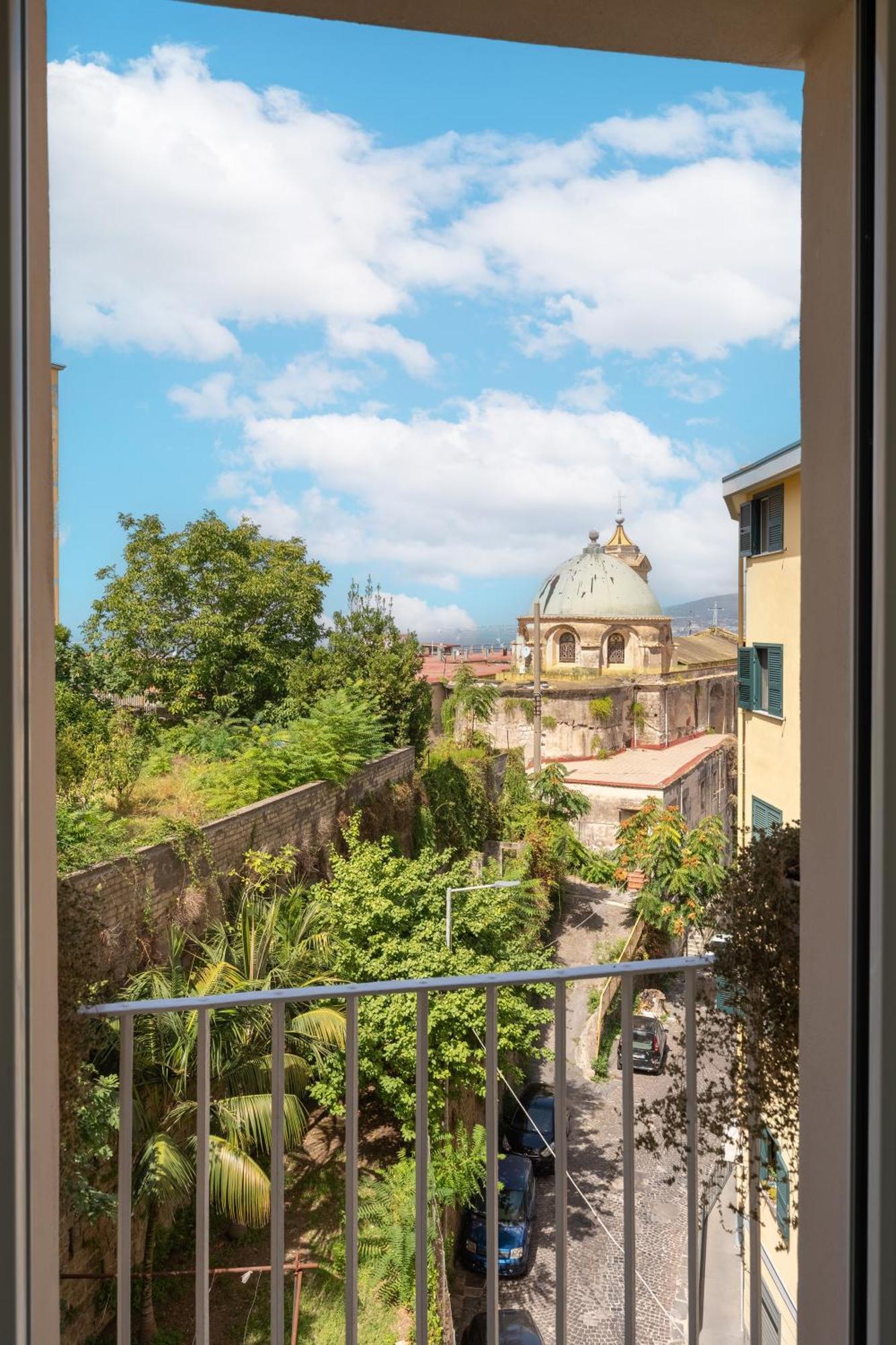 Palazzo Desiderio Castellammare di Stabia Exterior foto