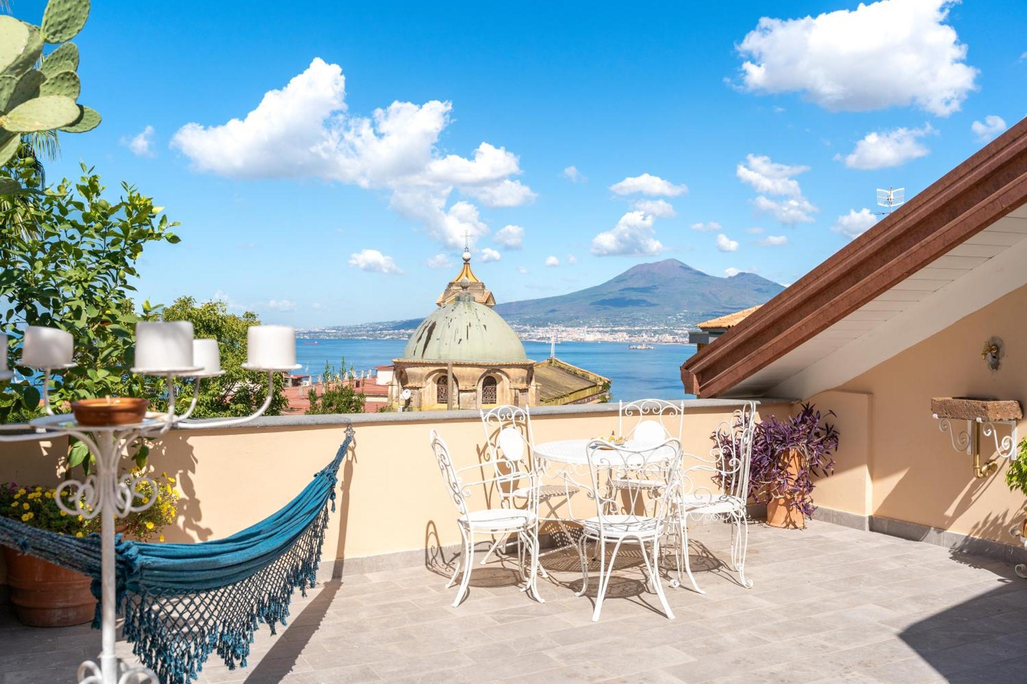 Palazzo Desiderio Castellammare di Stabia Exterior foto